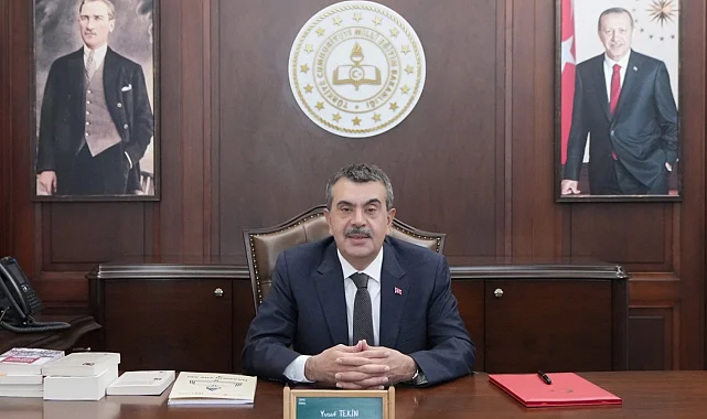 Bakan Tekin: Geleceğimizi her gün yeniden inşa ediyorsunuz