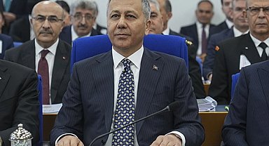 Bakan Yerlikaya: Bin 48 belediye için soruşturma izni verdik