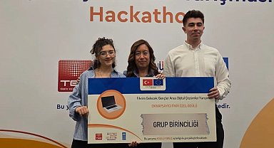 Bursalı gençlerin dijital projesine ödül