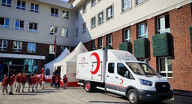 Çınar Koleji'nden Kızılay Haftası'na anlamlı destek