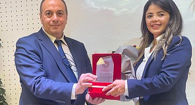 Funda Kurt'tan Gölbaşı Zübeyde Hanım Lisesi'ne teknik destek