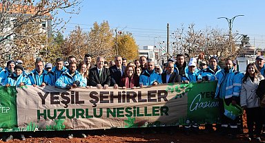 Gaziantep'te YEŞİLANTEP projesiyle fidanlar toprakla buluşuyor
