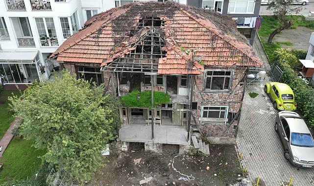 Gölcük'te tarihi yapı kütüphaneye dönüşüyor