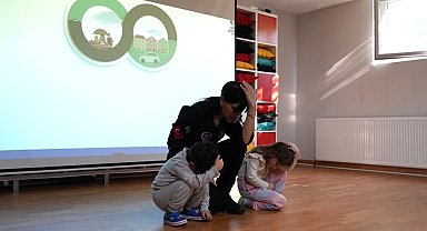 İstanbul Maltepe'de ara tatilde miniklere afet eğitimi