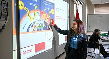 İzmir Bornova'da öğretmenlere 'yeşil gelecek' eğitimi