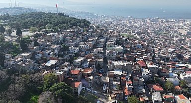 İzmir Kadifekale'de tahliye ve yıkımlar sürüyor