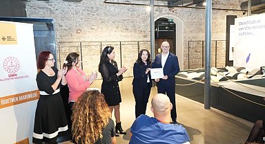 İzmir Öğretmen Akademileri'nde interaktif eğitim