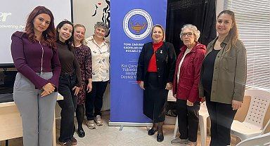 İzmit'te 'Güçlü Kadın Güçlü Toplum' projesinin ilk eğitimi