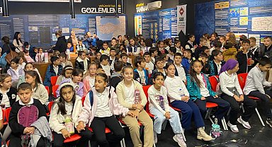 İzmit'te öğrencilere simülasyonla deprem deneyimi