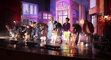 Karagöz Kukla ve Gölge Oyunları'na renkli açılış