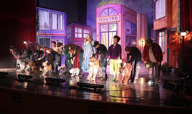 Karagöz Kukla ve Gölge Oyunları'na renkli açılış