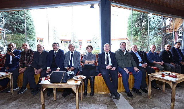 Kayseri Halk Ozanları Kültürevi tecrübeli muhtarları ağırladı