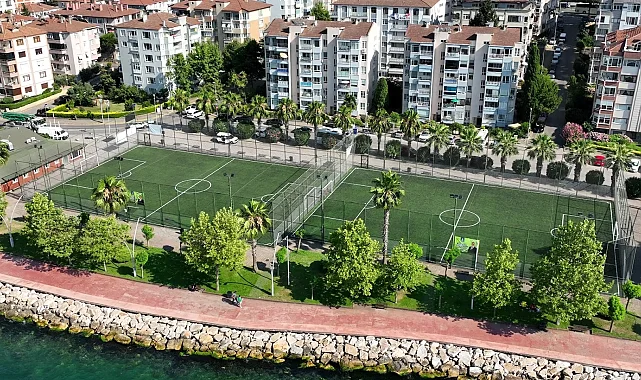 Kocaeli Büyükşehir'den kırsala 12 futbol sahası