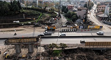 Kocaeli'de dev projede köprünün ilk ayağı göründü