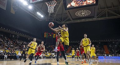 Mersin Spor Karşıyaka'yı 92-87 yendi