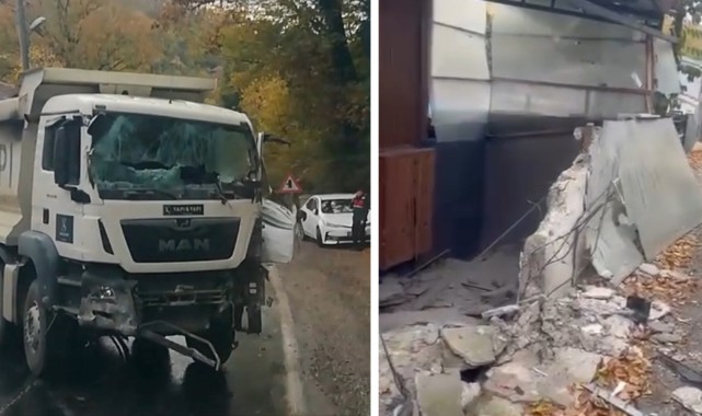 Türkeli'nde hafriyat kamyonu duvara çarptı