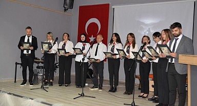 Türkeli'nde Öğretmenler Günü kutlaması