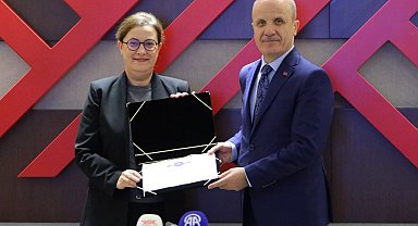 112 üniversite arasında Dokuz Eylül'den çifte başarı