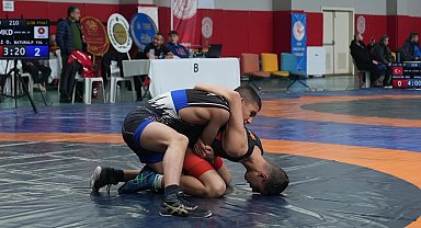 Bursa Gürsu'da şehit başkan anısına güreş turnuvası