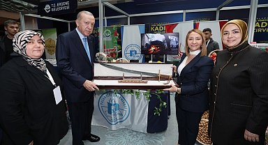 Cumhurbaşkanı Erdoğan'a Başkan Tekin'den özel hediye