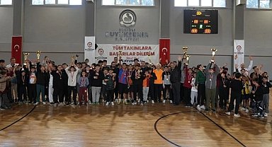 Denizli Büyükşehir gençleri sporla buluşturdu