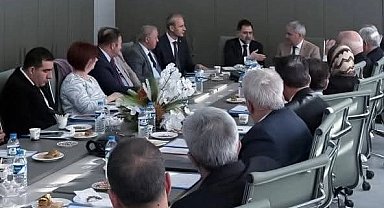 Erzurum Yakutiye'de Başkan Uçar lise müdrüleriyle buluştu