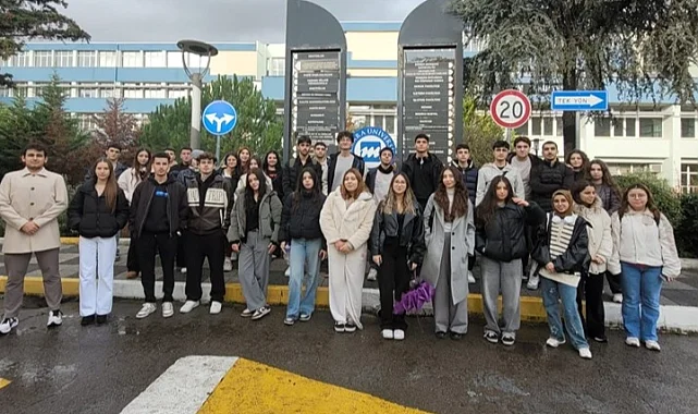 İstanbul Maltepe'de öğrencilere üniversite tanıtım gezileri