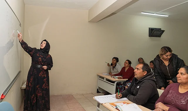 İzmir Büyükşehir'den dayanışma merkezi
