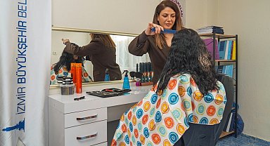 İzmir'de kadınlara mobil kuaför ve eğitim hizmeti