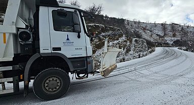 İzmir'de kar savaşçıları yollarda