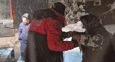 Kastamonu'da AFAD'tan karla mücadelede insan odaklı hizmet