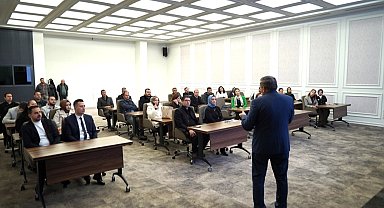 Kayseri Melikgazi'den 'protokol' eğitimi