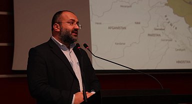 Kocaeli Gebze'de Taha Kılınç söyleşisine yoğun ilgi