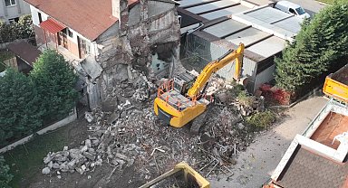 Kocaeli Gölcük riskli yapılardan arındırılıyor