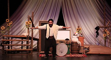 Kocaeli Şehir Tiyatroları'ndan iki özel oyun