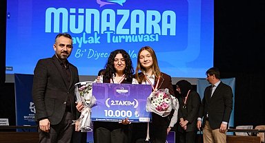 Kocaeli'de genç münazırlar, "Bi' Diyeceğim Var" dedi