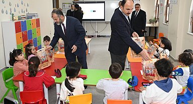 Konya'da Başkan Altay, çocukların 'Şivlilik' coşkusuna eşlik etti