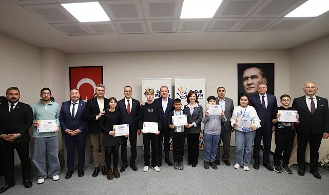Mersin'de Çocuk Meclisi'nin son toplantısı yapıldı