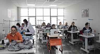 Mersin'de giyim üretim kurslarına yoğun ilgi