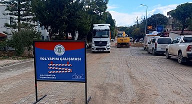 Muğla'dan Datça'nın yolları etap etap yenileniyor