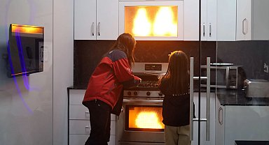 Sakarya'ya afet bilinci için İzmit'ten geldiler