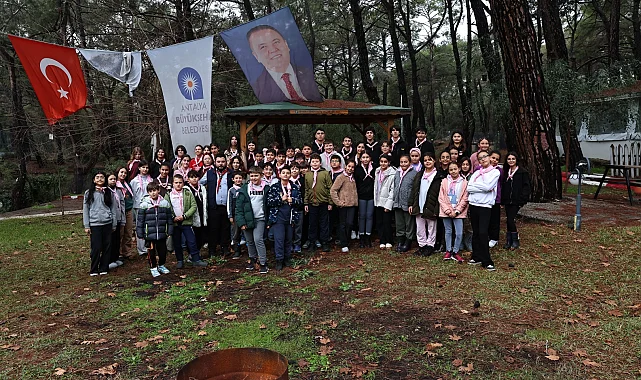 Antalya Büyükşehir'den gençlere izcilik programı