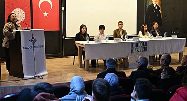 Bursa'da liseli gençler Sabahattin Ali'yi derinlemesine okudu