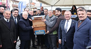 Bursa'dan dağ yöresine arı kovanı desteği
