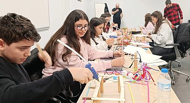 Bursalı öğrenciler eğlenerek yerinde öğrendi