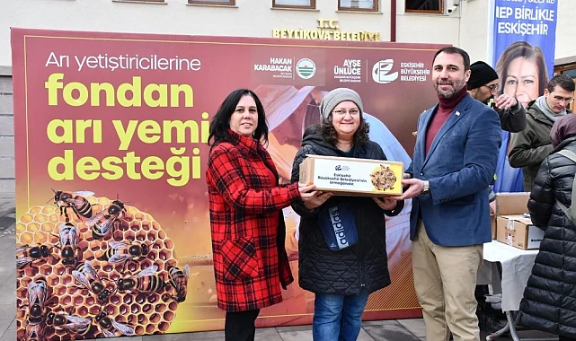 Eskişehir'de üreticilere arı yemi desteği