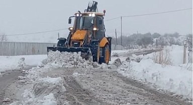 Gaziantep Büyükşehir'den ilçelerde karla mücadele seferberliği