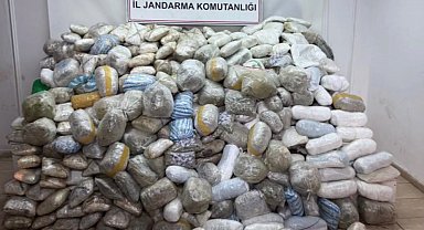 Hakkari'de dev uyuşturucu operasyonu! 348 kilo uyuşturucu ele geçirildi