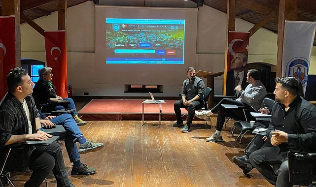 İzmir Efes Selçuk'ta gençlik ağı kuruldu