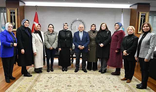Kayseri Büyükşehir'den dayanışma mesajları